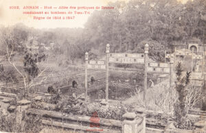 HUE TOMBEAU TIEU TRI (7) - Copie